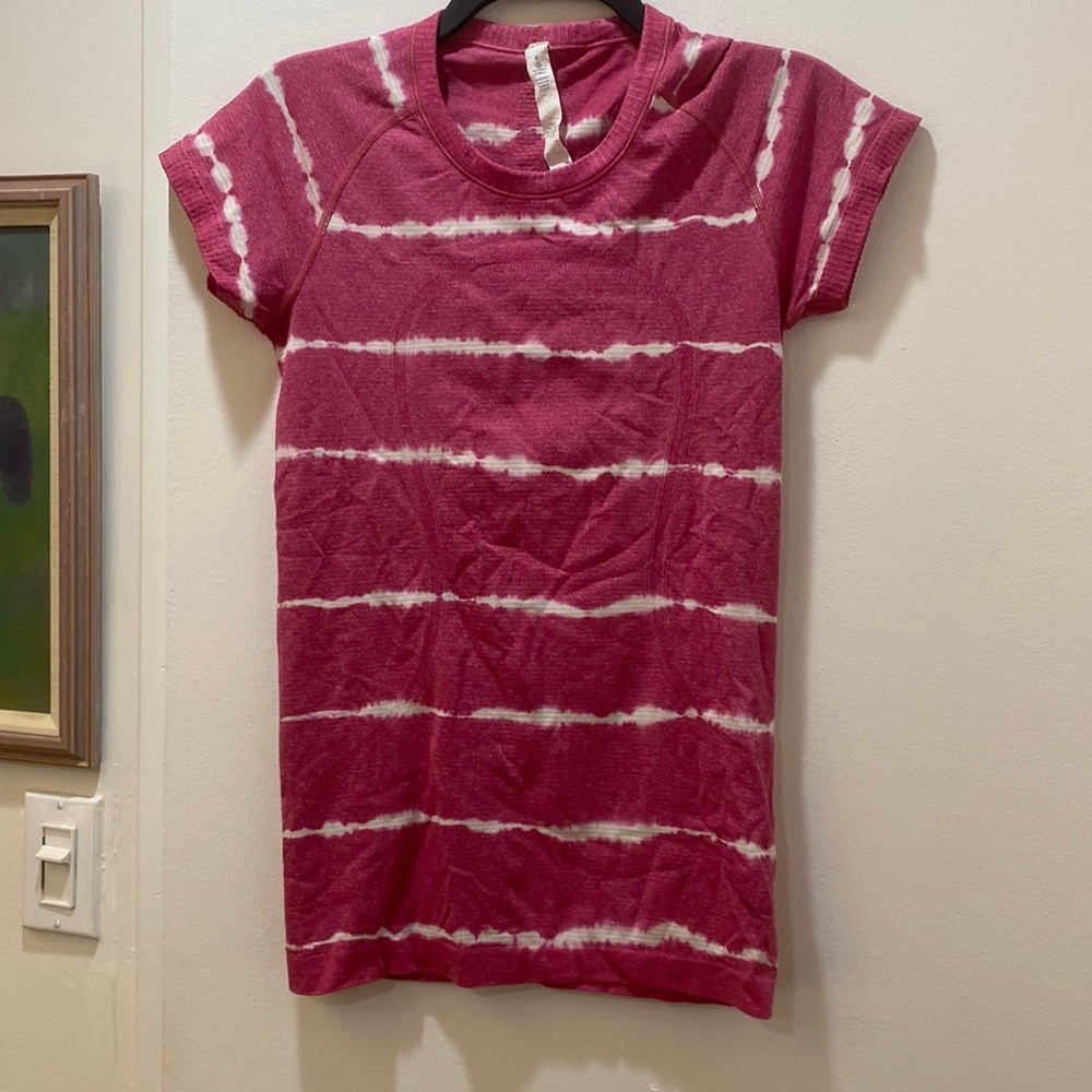 Swiftly Tech Short Sleeve Shirt